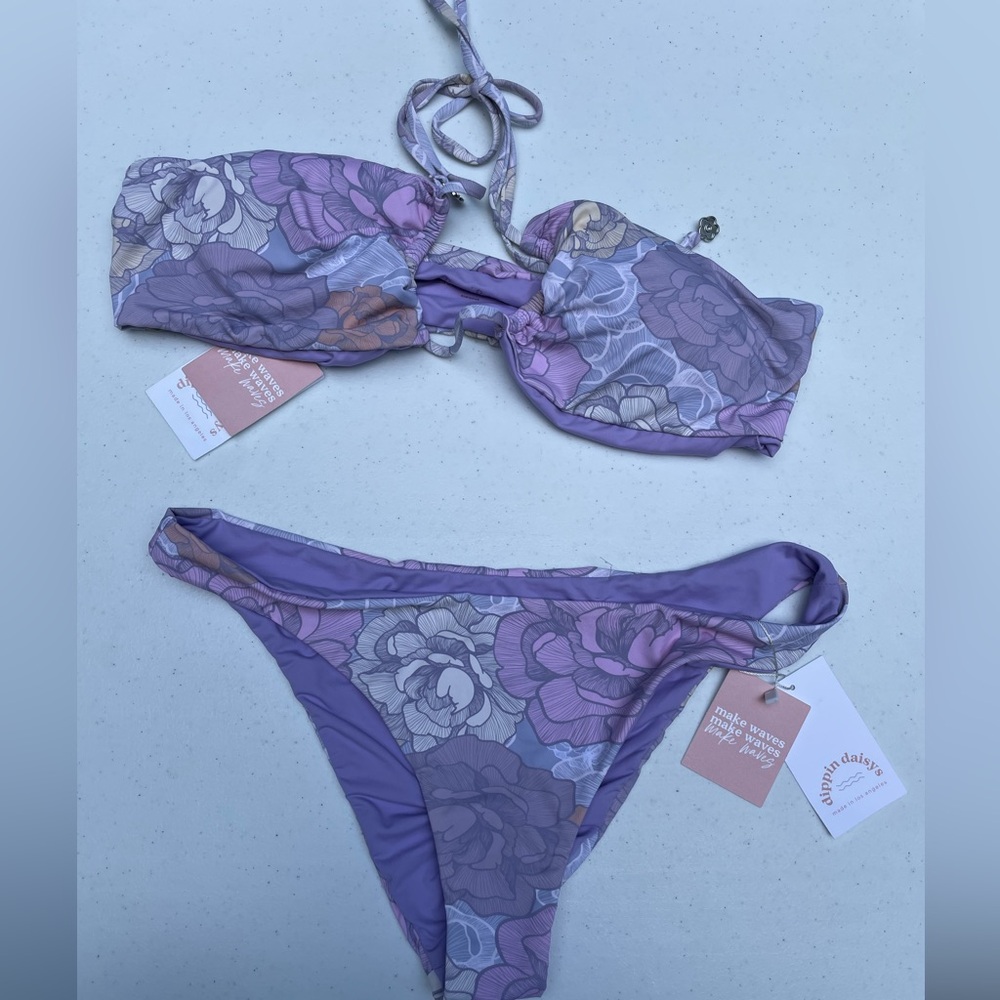 NWT dippin daisys bikini